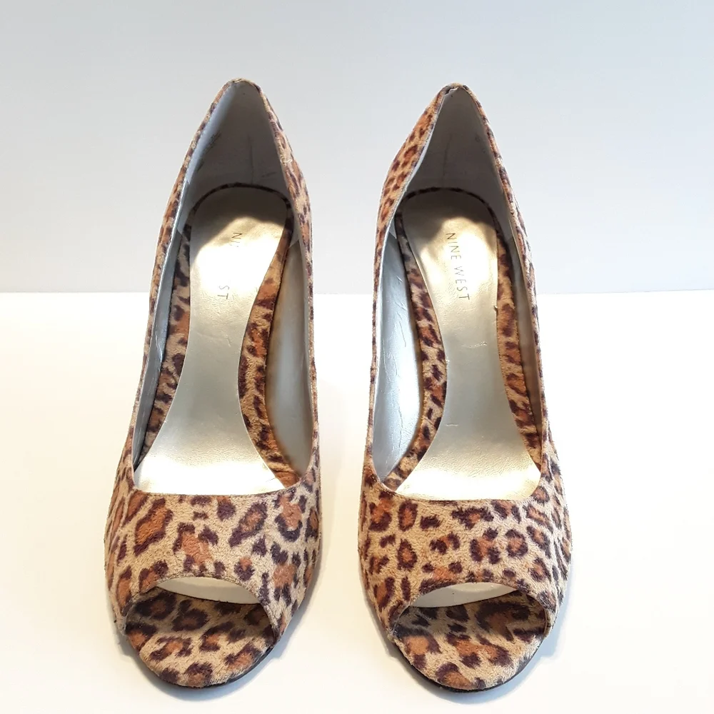Nine West Sorbet Leopard Print Peep Toe Pumps EUC sz 9